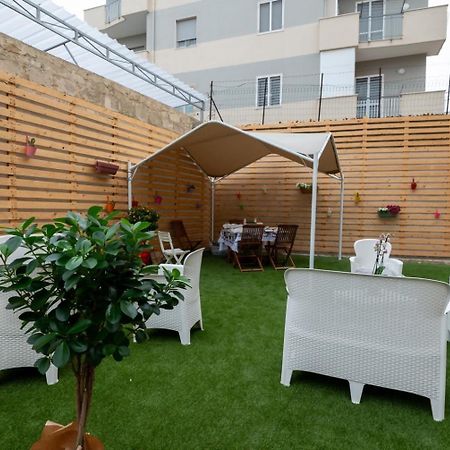 Da Zia Gina Locazione Turistica Hotel Bisceglie Exterior photo